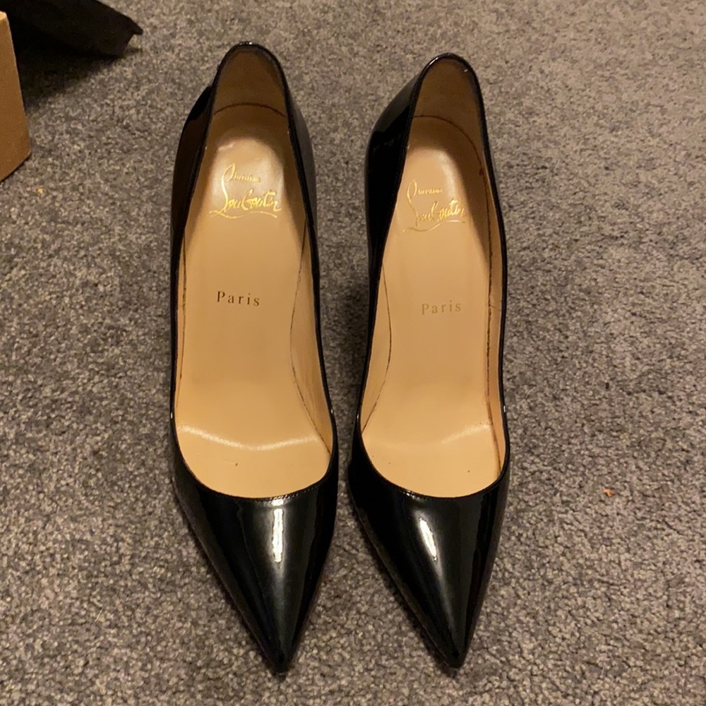 Christian Louboutin So Kate heels - Picture 7 of 10